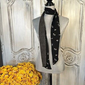 No Tags Reversible Neck or Head Scarf